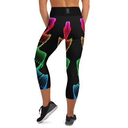 Carioca Waves Yoga Capri Leggings