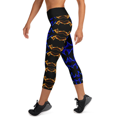 Snake Waves Yoga Capri Leggings