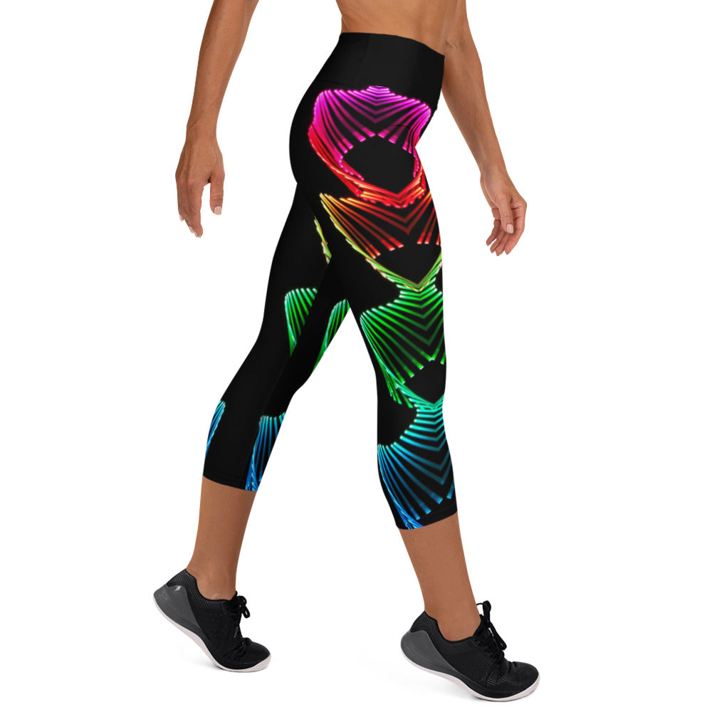 Carioca Waves Yoga Capri Leggings